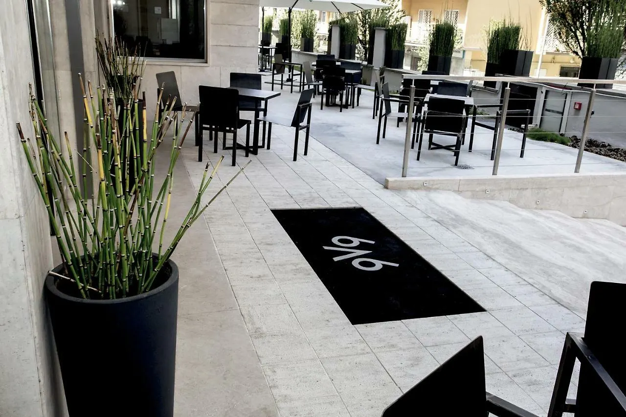 V99 Hotel Rome